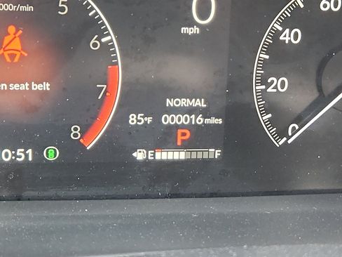 Used 2025 Honda Pilot EX-L image 21