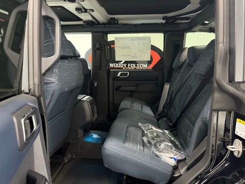 New 2025 Ford Bronco Heritage Edition image 15