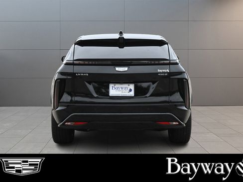 Certified 2024 Cadillac Lyriq Sport image 6