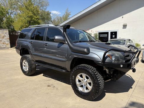 Used 2005 Toyota 4Runner Sport image 2