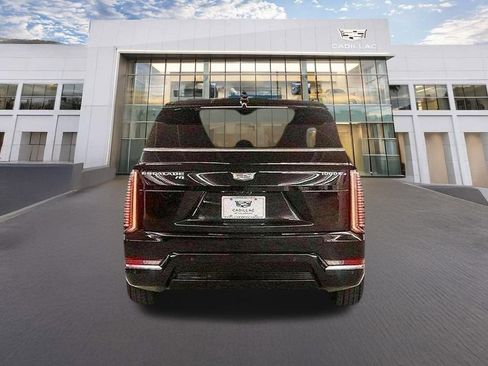 Used 2026 Cadillac Escalade IQ Luxury 1 AWD/4WD image 5