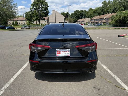 Used 2024 Honda Civic Sport image 6