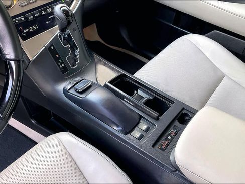 Used 2015 Lexus RX 450h FWD image 15