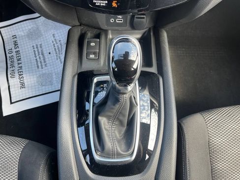 Used 2019 Nissan Rogue Sport SV w/ Technology Package AWD/4WD image 15
