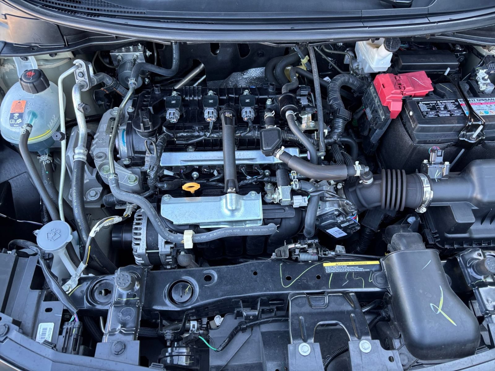 Used 2025 Nissan Versa SV FWD image 29