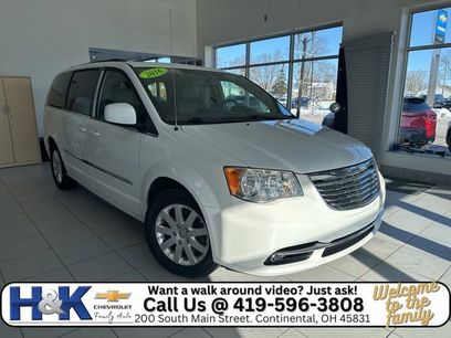Used 2016 Chrysler Town & Country Touring