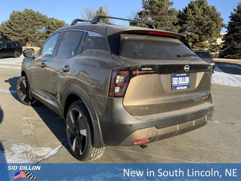 New 2026 Nissan Kicks SR w/ Cold Weather Package image 3