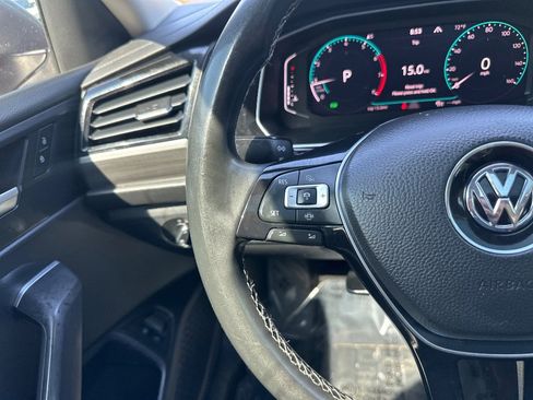 Used 2021 Volkswagen Jetta SEL FWD image 37