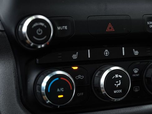 Used 2023 RAM 1500 Big Horn AWD/4WD image 31