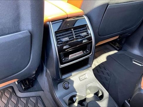 Used 2019 BMW X7 xDrive40i w/ Luxury Seating Package image 10
