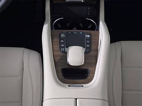 New 2026 Mercedes-Benz GLE 350 4MATIC image 23