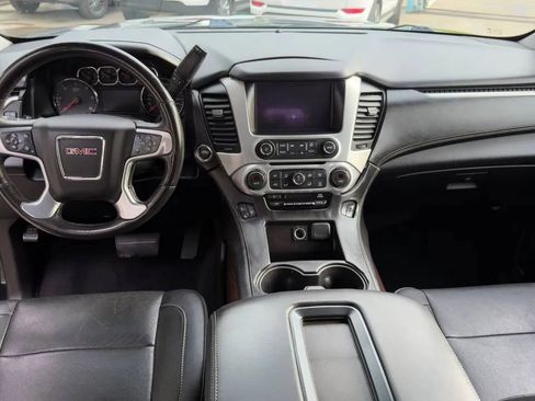 Used 2015 GMC Yukon XL SLT image 17