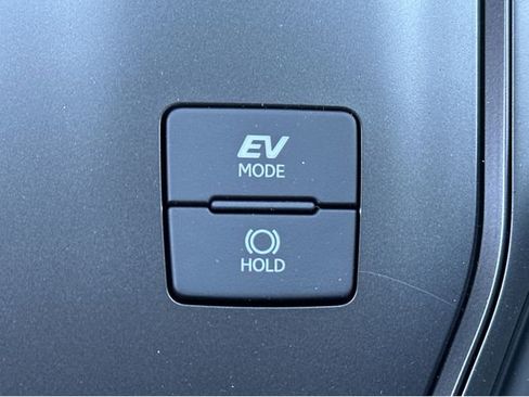 New 2026 Lexus UX 300h FWD image 31