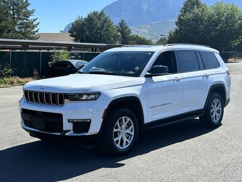 Used 2022 Jeep Grand Cherokee L Limited w/ Luxury Tech Group II AWD/4WD image 8