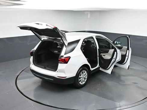 Used 2023 Chevrolet Equinox LT w/ Driver Convenience Package image 50