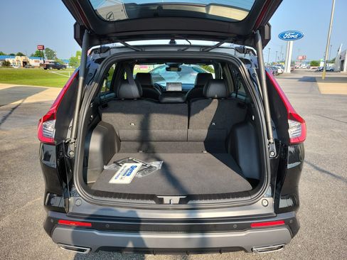 Used 2025 Honda CR-V Sport-L image 11