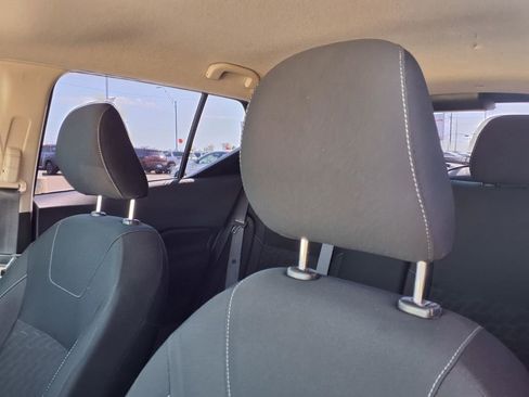 Used 2024 Nissan Kicks SV FWD image 18