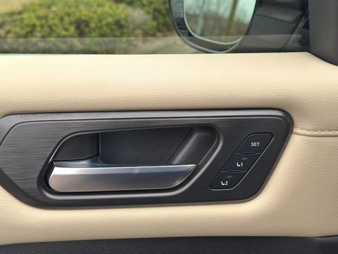 New 2026 Nissan Armada Platinum Reserve w/ Accent Package image 18