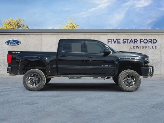 Used 2017 Chevrolet Silverado 1500 LT w/ All Star Edition AWD/4WD image 9