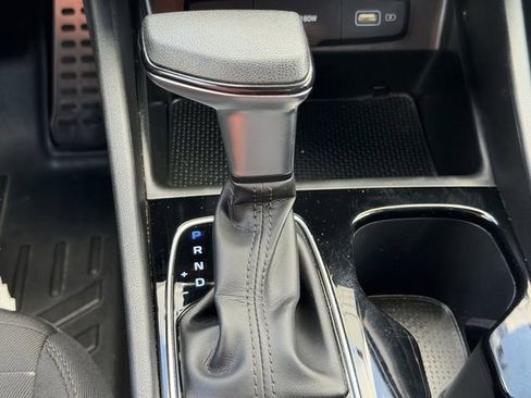 Used 2022 Hyundai Santa Cruz SEL FWD image 26