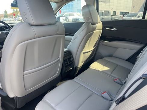 Used 2019 Cadillac XT4 Premium Luxury w/ Technology Package image 19