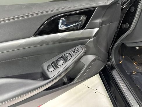 Used 2021 Nissan Maxima 3.5 SV w/ Floor Mat Group FWD image 13