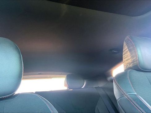 Used 2019 Hyundai Veloster 2.0 Premium image 24