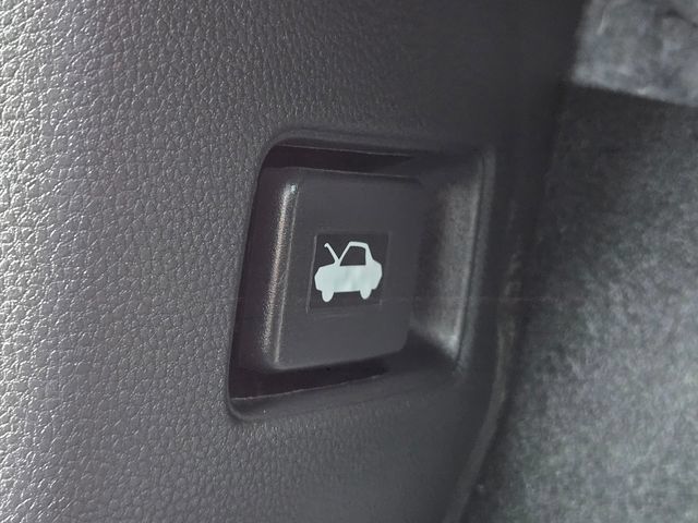 Certified 2025 Honda Civic Sport image 24