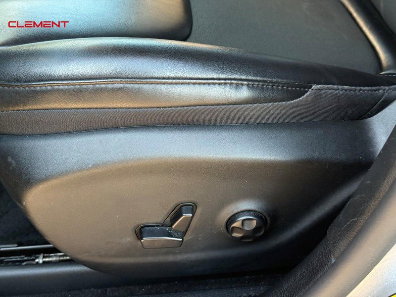 Used 2021 Jeep Cherokee Latitude Plus AWD/4WD image 19