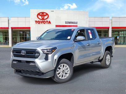 New 2025 Toyota Tacoma SR5