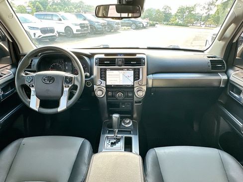 Used 2021 Toyota 4Runner SR5 Premium w/ Moonroof Package AWD/4WD image 3