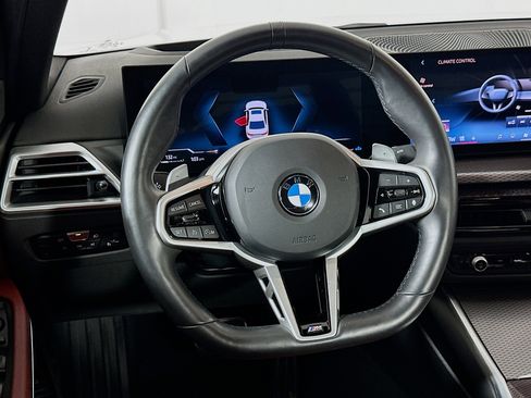 Used 2025 BMW 330i Sedan w/ M Sport Package RWD image 18