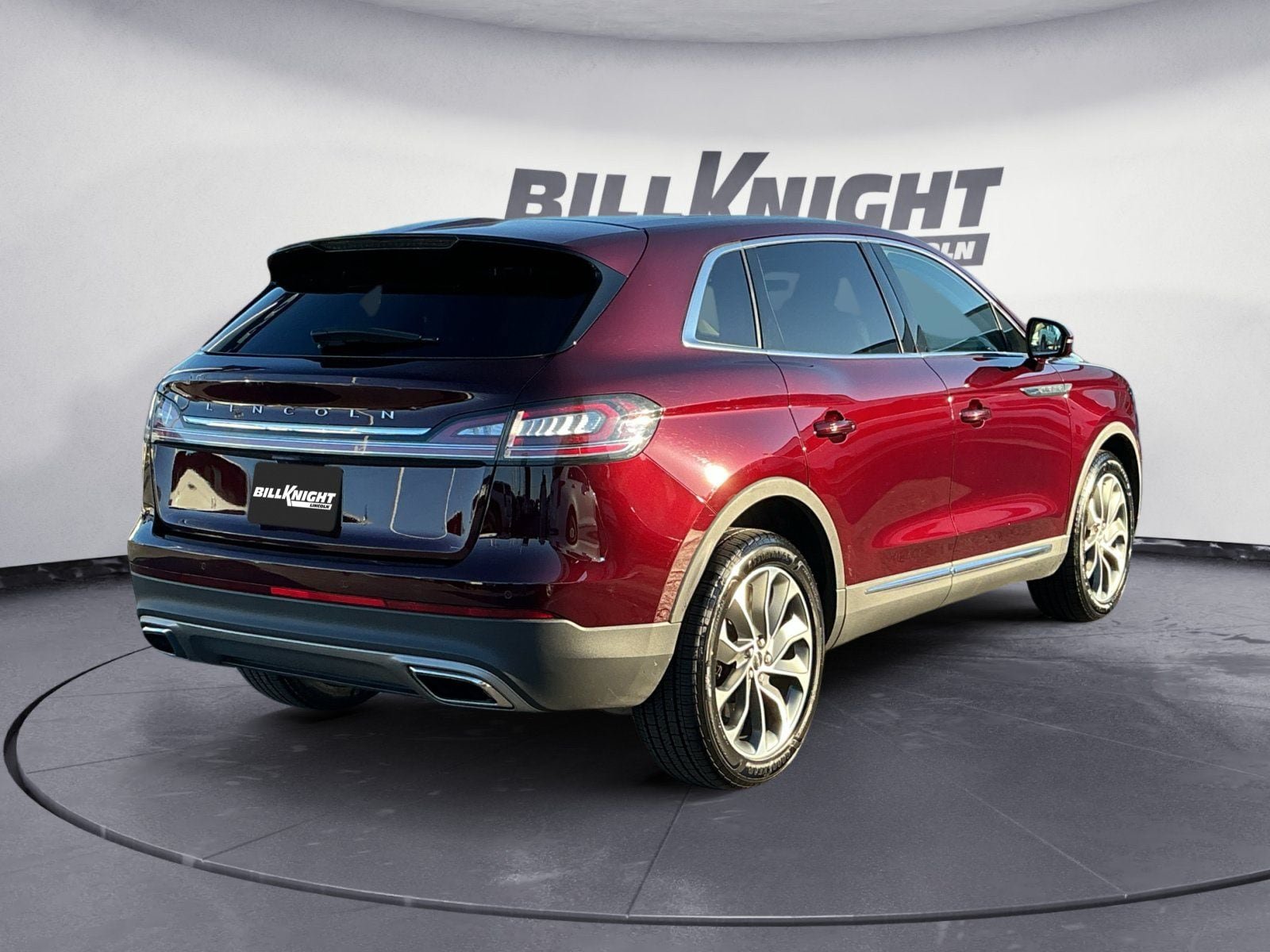 Certified 2023 Lincoln Nautilus Reserve AWD/4WD image 6
