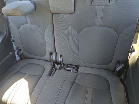 Used 2023 Honda Pilot Sport image 19