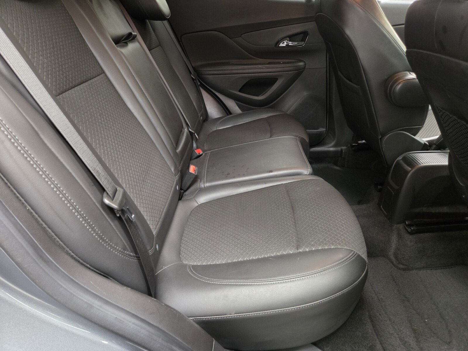 Used 2019 Buick Encore Preferred FWD image 11