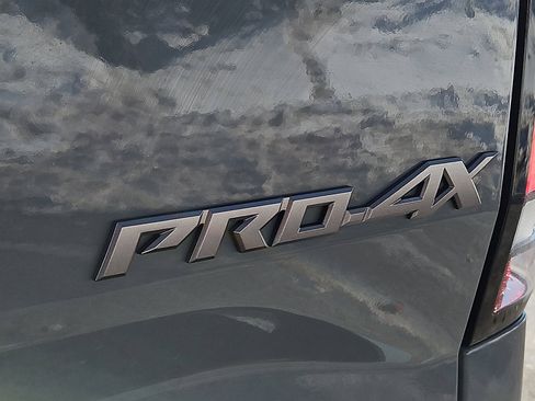 Certified 2023 Nissan Frontier PRO-4X w/ Pro-4X Premium Package image 31