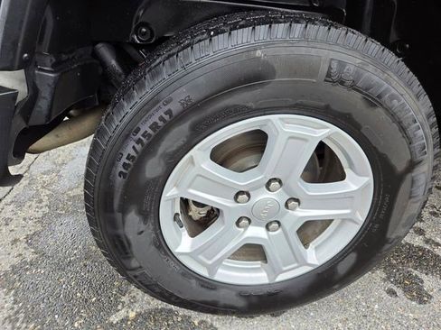 Used 2023 Jeep Wrangler Sport S w/ Sun And Sound Package image 25