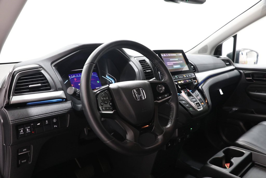 Used 2024 Honda Odyssey Touring image 14
