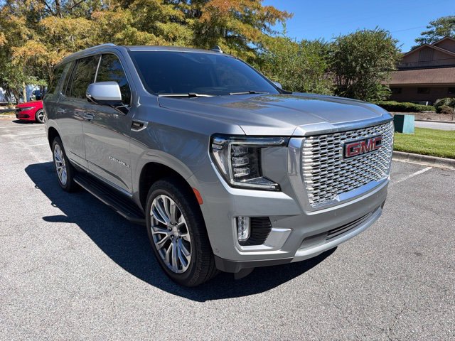 Used 2023 GMC Yukon Denali w/ Advanced Technology Package RWD image 1