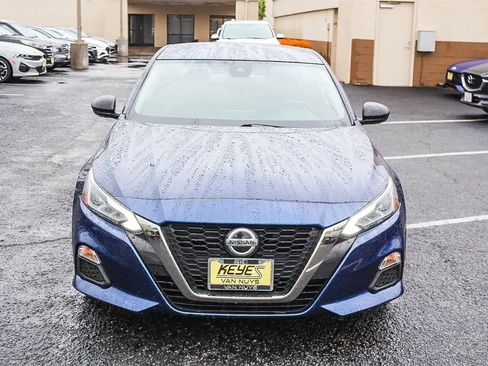Used 2022 Nissan Altima 2.5 SR image 2