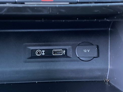 Used 2018 Volkswagen Atlas SEL image 18