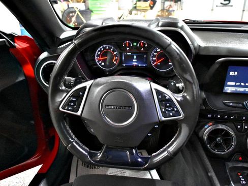 Used 2018 Chevrolet Camaro LT RWD image 38