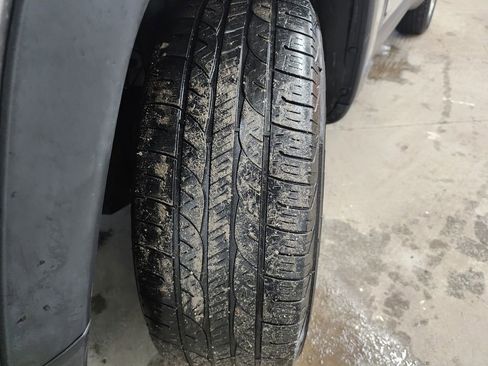 Used 2020 Jeep Compass Latitude w/ Cold Weather Group image 39