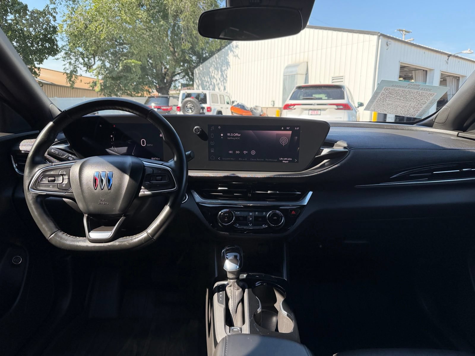Used 2024 Buick Envista Sport Touring w/ Convenience I Package FWD image 20
