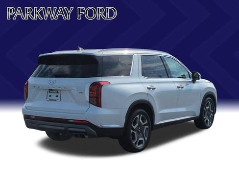 Used 2024 Hyundai Palisade Limited AWD/4WD image 5