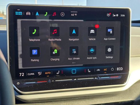 New 2026 Volkswagen ID.4 Pro image 26