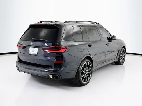 Used 2026 BMW X7 xDrive40i w/ M Sport Package AWD/4WD image 5