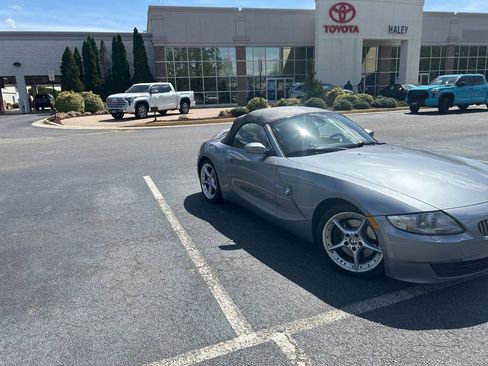 Used 2007 BMW Z4 3.0si image 1