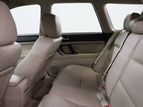 Used 2008 Subaru Outback 2.5i image 22