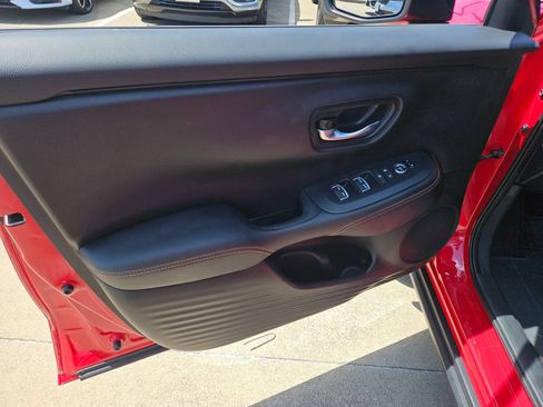 Certified 2026 Honda HR-V Sport image 13